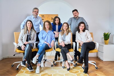 ONLINE HUB Team