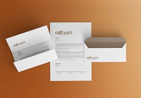 Scarlet Royal Projet - Rebranding complet et mise en œuvre de la stratégie de marque