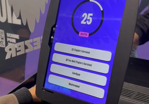 Kapsloc Projet - Quiz musical en ligne compétitif pour concerts en direct