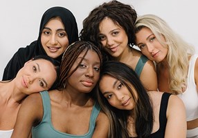 Glitz - Creative Marketing Agency Projet - Stratégie globale pour les réseaux sociaux, les influenceurs et la publicité