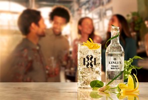 Mandarin Global Media Projet - https://www.mandarin-media.com/work/royal-bliss-tonic-water-print-ads/